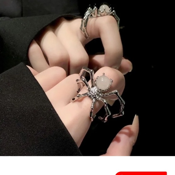 Gothic Style Silver Spider Ring With A White Moonstone - Picture 2 of 10
